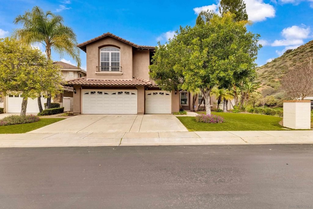 Photo of 2251 Orchard View Lane, Escondido, CA 92027 (MLS # 250043060)