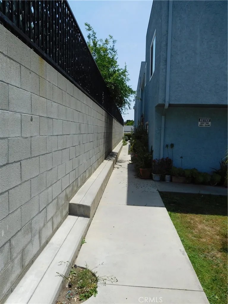 13302 Ramona