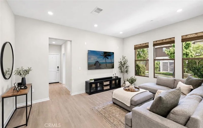 245 Alienta Lane