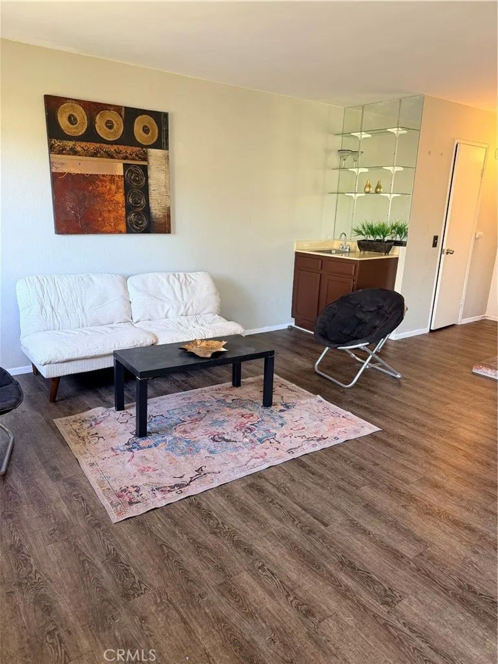 Photo of 10215 Variel Ave, Chatsworth, CA 91311 (MLS # SR26064025)