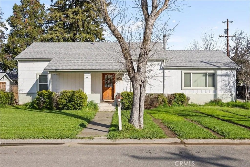 Photo of 611 Hoag Street, Corning, CA 96021 (MLS # SN26036489)