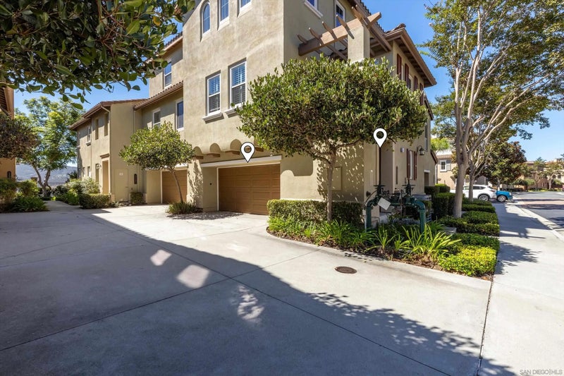 2099 Silverado St