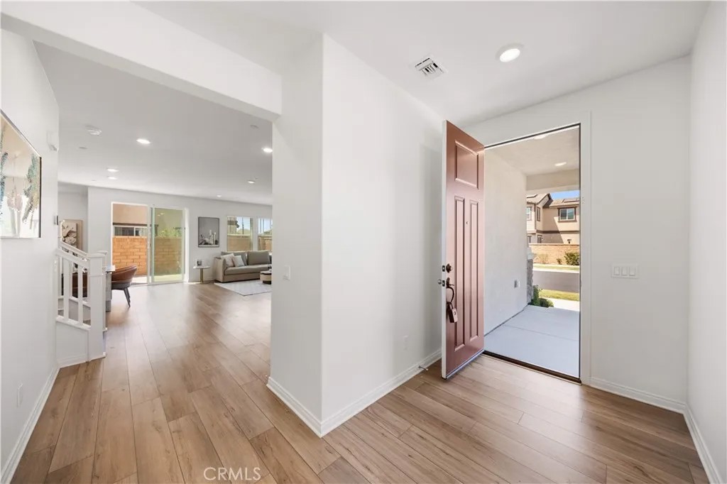 4140 E. Avila Privado