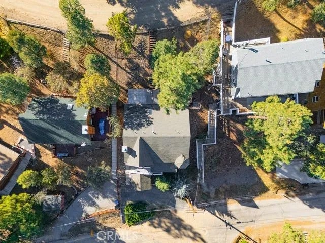 Photo of 700 Booth Way, Big Bear Lake, CA 92314 (MLS # SR26162709)