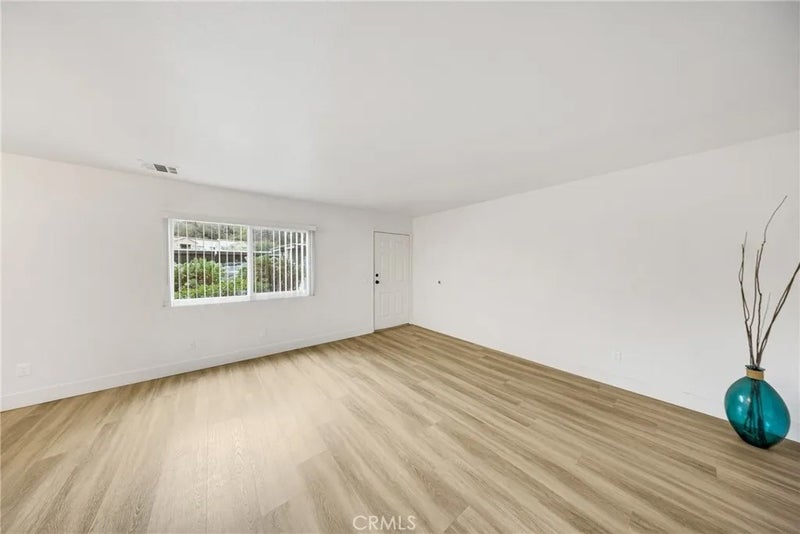 800 Grand Avenue A15