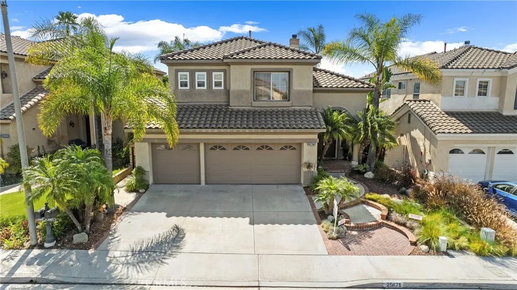 25671 Pacific Crest