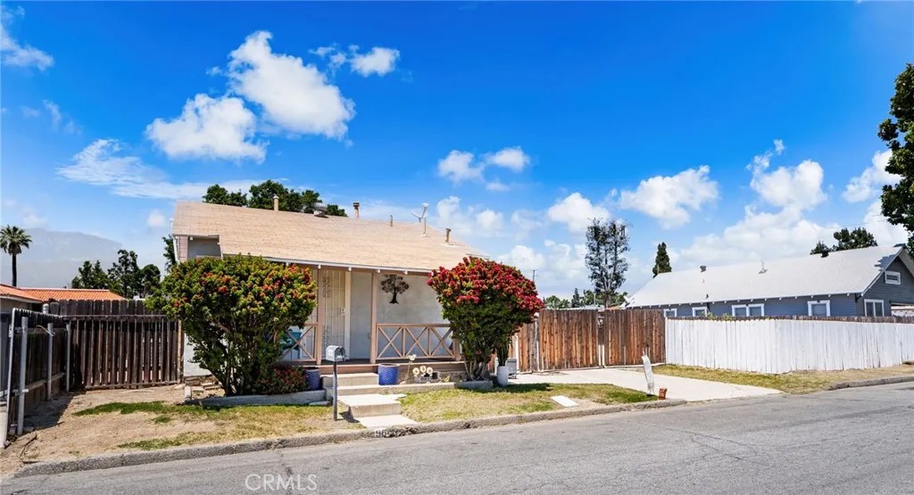 9648 Estacia Court
