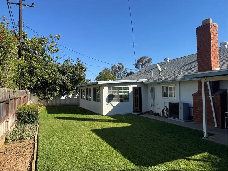 2873 Drake