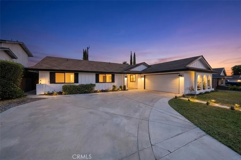 1370 Edgefield