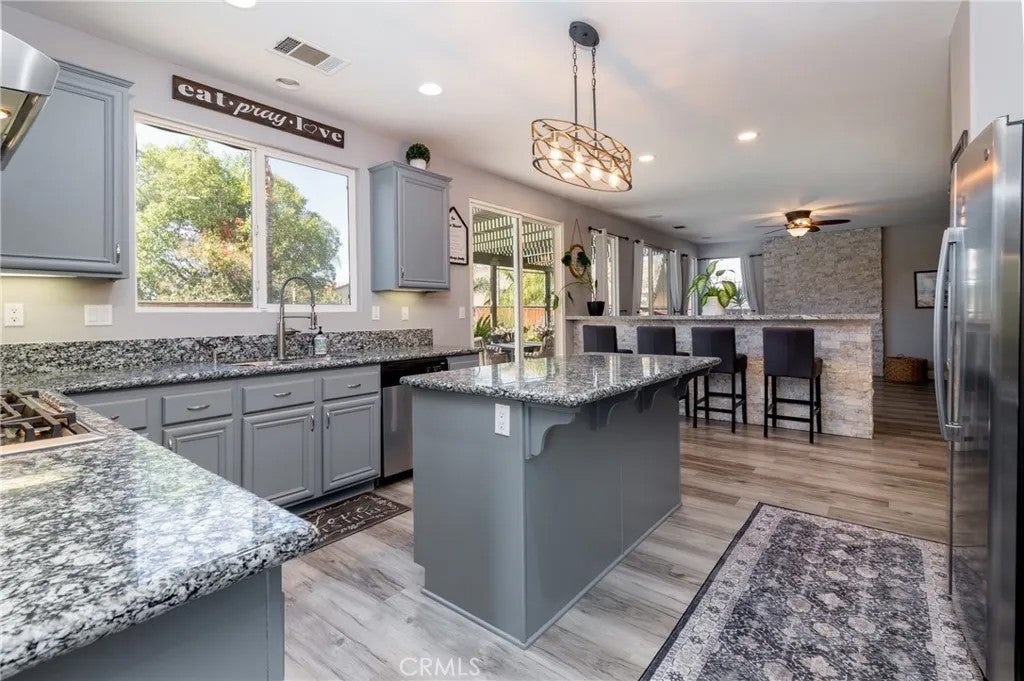 23449 Presidio Hills