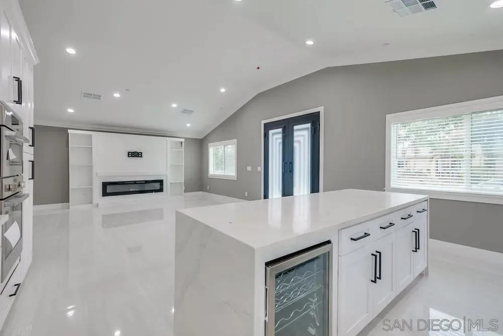 Los Angeles, California 90064, United States, 6 Bedrooms Bedrooms, ,4 BathroomsBathrooms,Residential,Active,183016