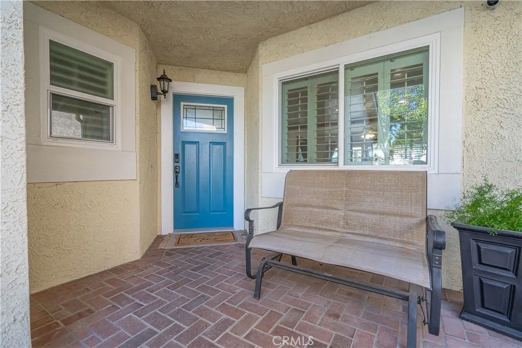 Photo of 21728 Cheswold Avenue, Saugus, CA 91350 (MLS # SR26006221)