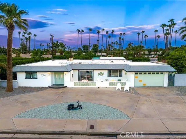 1190 S Calle Marcus