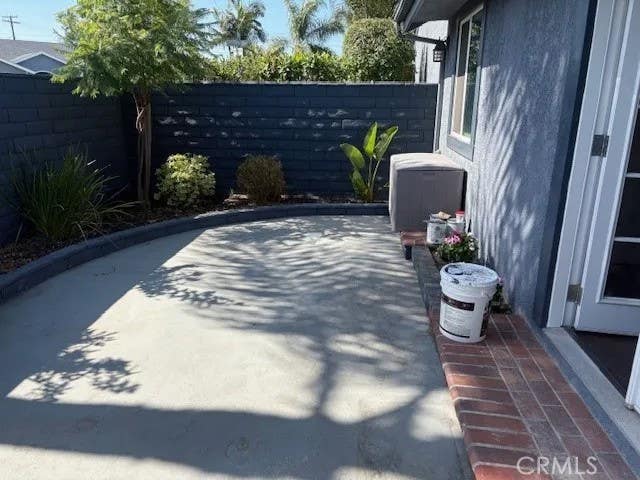 Photo of 7006 E El Paseo ST, Long Beach, CA 90815 (MLS # PW26136575)