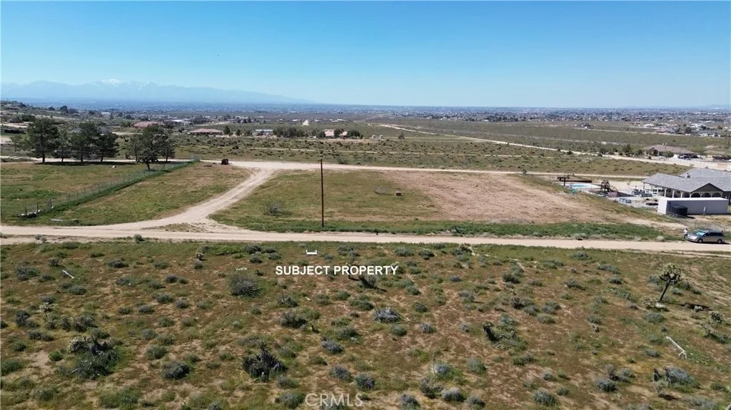 10233 Cerra Vista