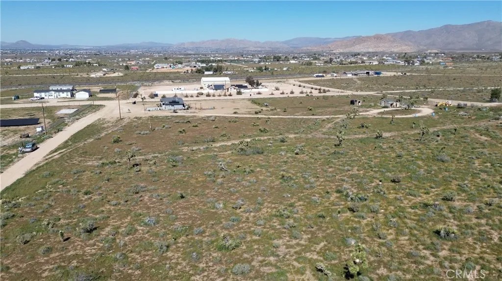 10233 Cerra Vista