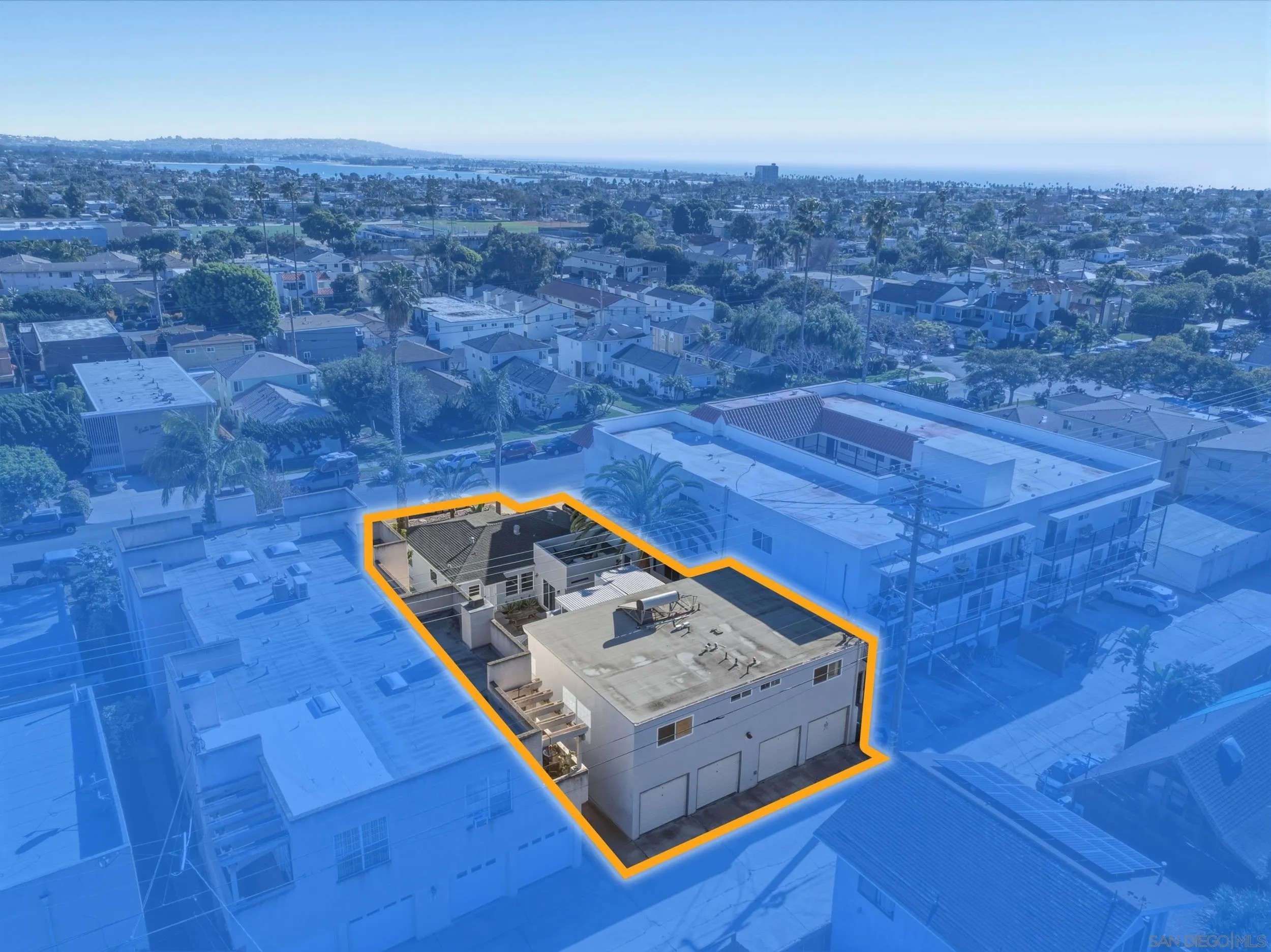 1544 Chalcedony Street