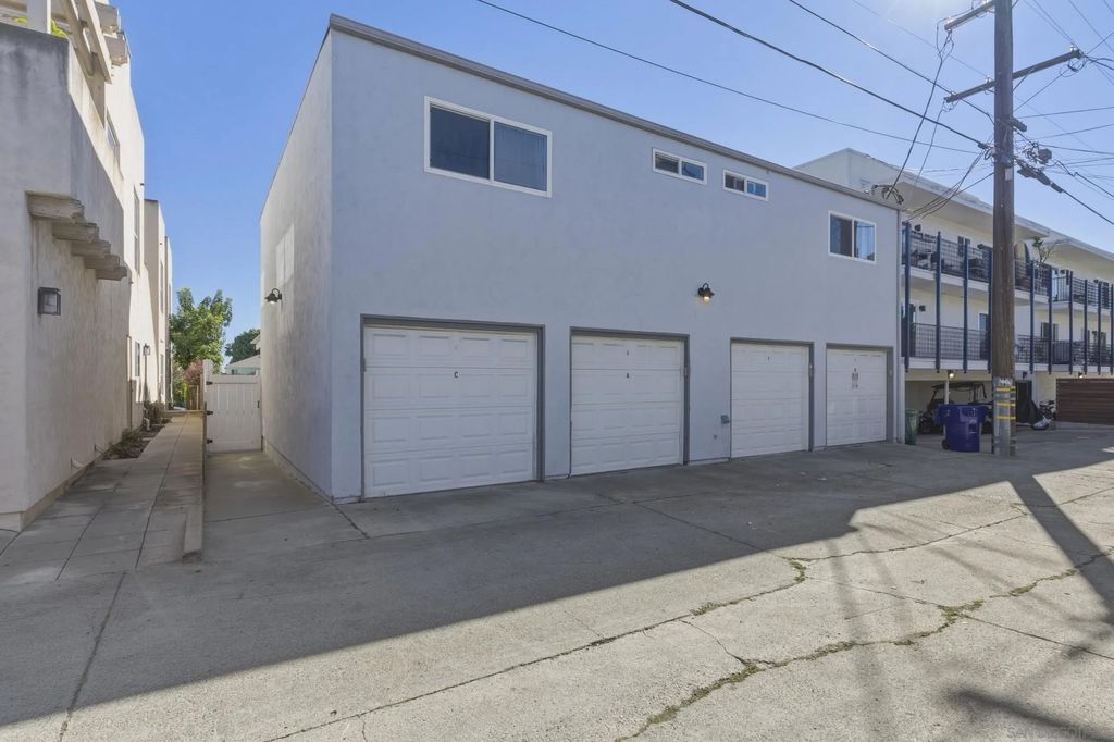 Photo of 1544 Chalcedony Street, San Diego, CA 92109 (MLS # 260004870)