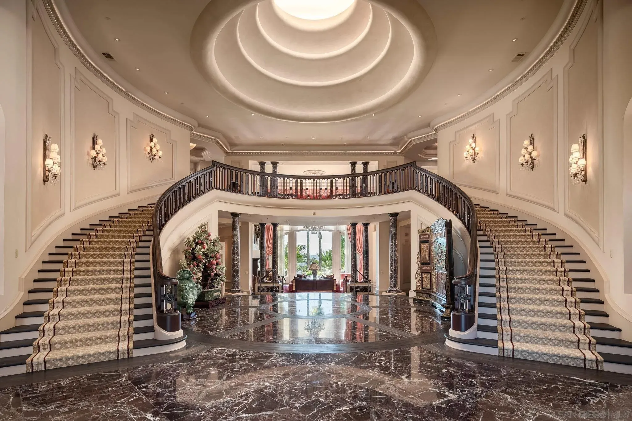 Rancho Santa Fe, California 92067, United States, 9 Bedrooms Bedrooms, ,11 BathroomsBathrooms,Residential,Active,223271