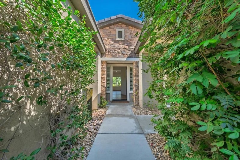 81196 Victoria Lane