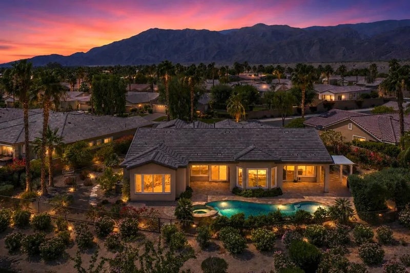 81196 Victoria Lane