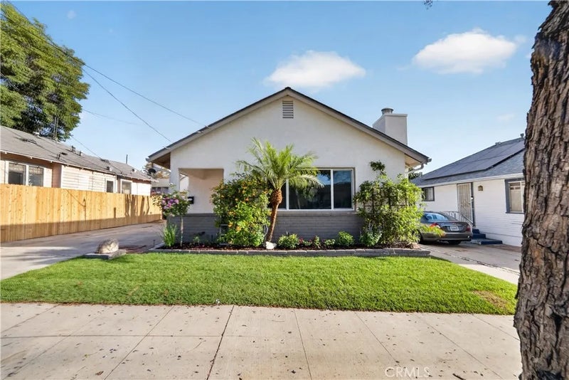 12522 Broadway