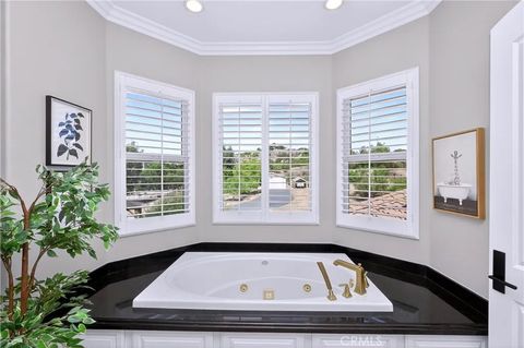 Tiny photo for 37565 Purdue Ln, Temecula, CA 92592 (MLS # SW25232742)