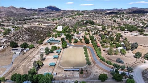 Tiny photo for 37565 Purdue Ln, Temecula, CA 92592 (MLS # SW25232742)