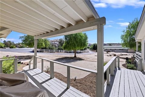 Tiny photo for 37565 Purdue Ln, Temecula, CA 92592 (MLS # SW25232742)