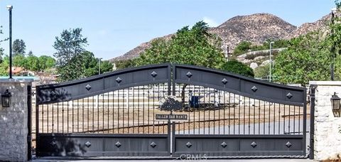 Tiny photo for 37565 Purdue Ln, Temecula, CA 92592 (MLS # SW25232742)