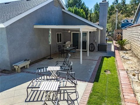 Tiny photo for 28433 Avion Circle, Castaic, CA 91384 (MLS # FR25233670)