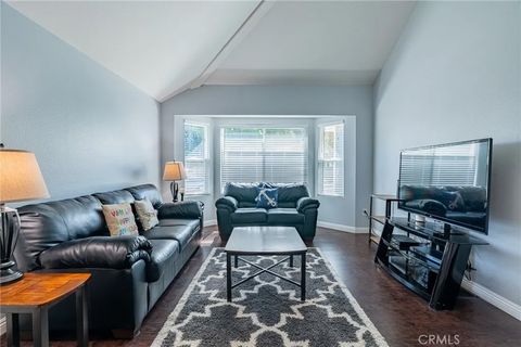 Tiny photo for 28433 Avion Circle, Castaic, CA 91384 (MLS # FR25233670)