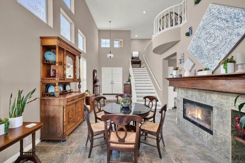Tiny photo for 2157 Woodland Heights Gln, Escondido, CA 92026 (MLS # 250041307)