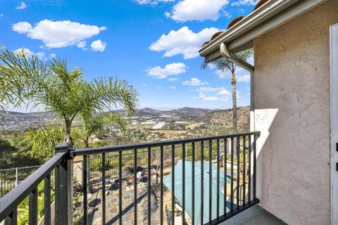 Tiny photo for 2157 Woodland Heights Gln, Escondido, CA 92026 (MLS # 250041307)