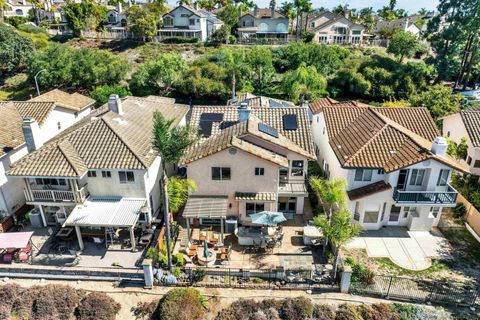 Tiny photo for 2157 Woodland Heights Gln, Escondido, CA 92026 (MLS # 250041307)