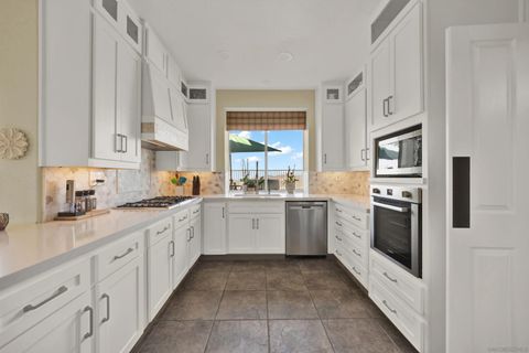 Tiny photo for 2157 Woodland Heights Gln, Escondido, CA 92026 (MLS # 250041307)