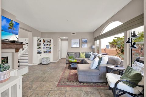 Tiny photo for 2157 Woodland Heights Gln, Escondido, CA 92026 (MLS # 250041307)