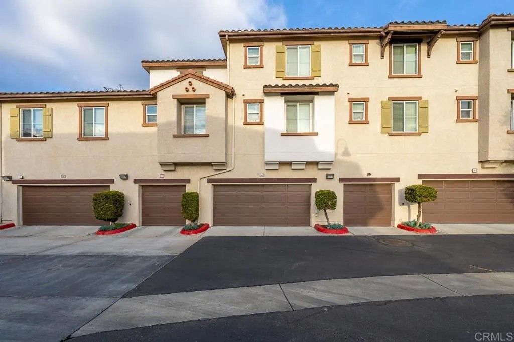 Photo of 1335 Caminito Pietro #83, Chula Vista, CA 91915 (MLS # PTP2600192)