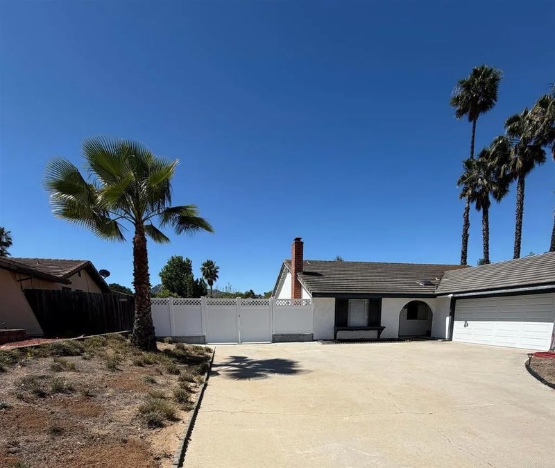 23601 Barrego Way