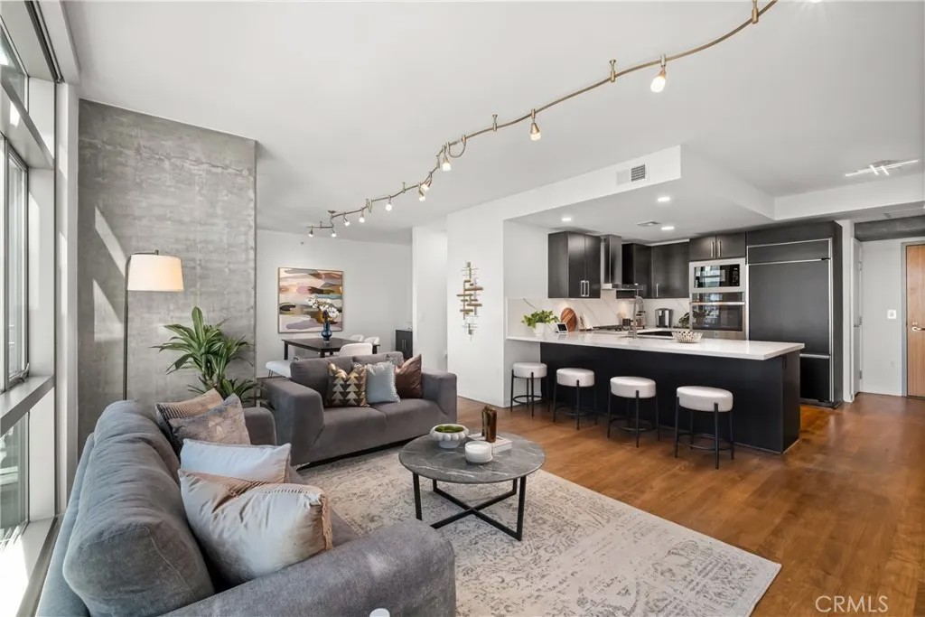 800 The Mark Lane 1806