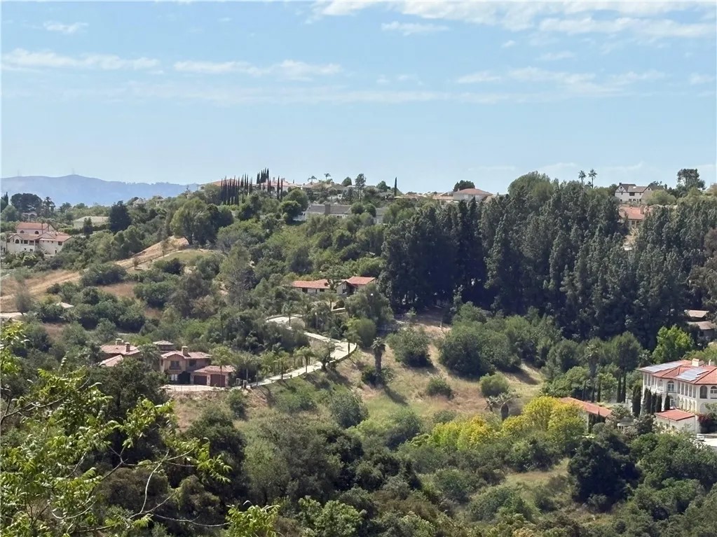 2262 Feather Rock