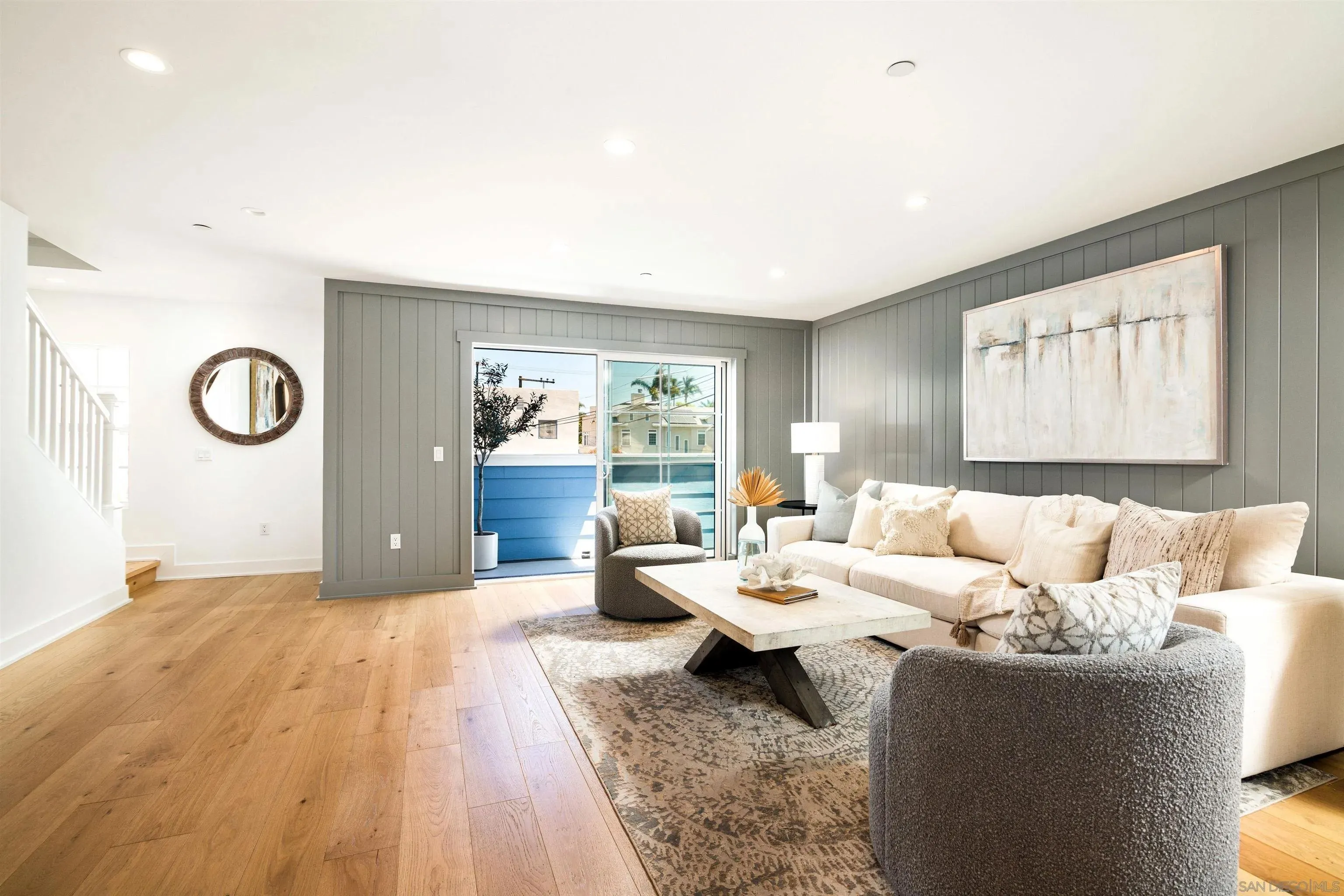 Coronado, California 92118, United States, 3 Bedrooms Bedrooms, ,4 BathroomsBathrooms,Residential,Active,159339