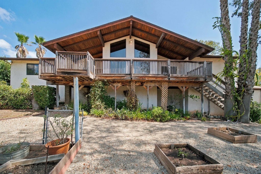 Photo of 3537 Ybarra Rd, Spring Valley, CA 91978 (MLS # 260023266)