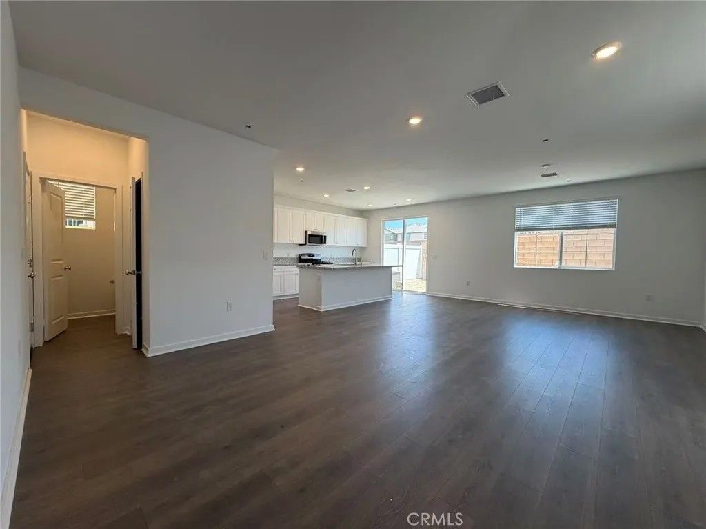 Photo of 29298 Victoria Beach Boulevard, Winchester, CA 92596 (MLS # SW26138352)