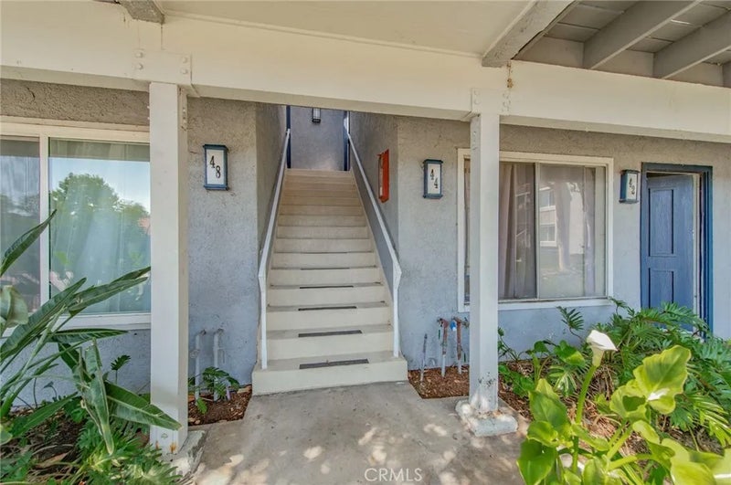 44 Fallbrook