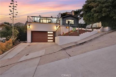 3412 Poe Street San Diego CA 92106