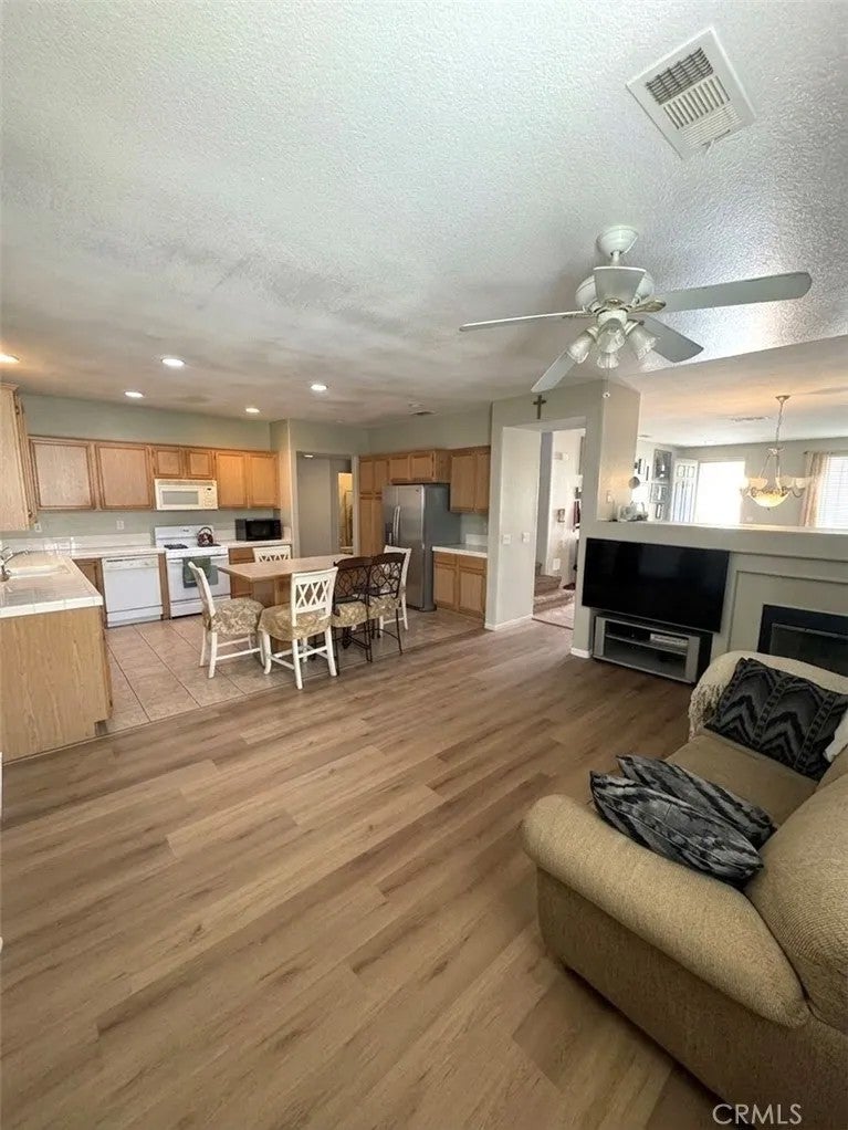 Photo of 643 Canyon Crest, Beaumont, CA 92223 (MLS # SW26039738)