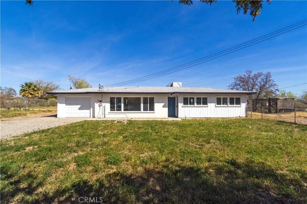 Photo of 47508 93rd St, Lancaster, CA 93536 (MLS # SR26059140)
