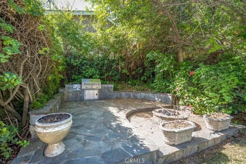 Tiny photo for 1101 Hacienda Drive, Simi Valley, CA 93065 (MLS # SR25232609)
