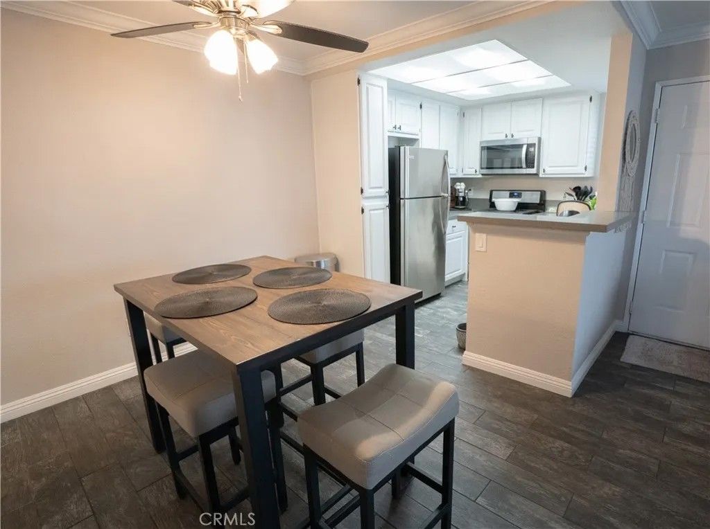 Photo of 16377 Lakeshore Dr #1A, Lake Elsinore, CA 92530 (MLS # SW26012246)